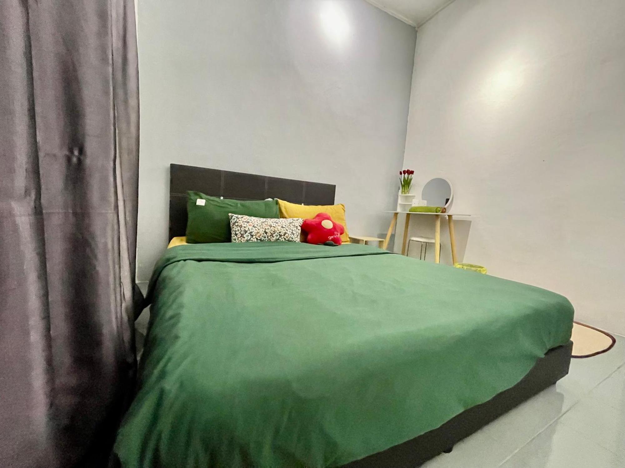 Heritage Cozy Entire 3 Bedroom House At Kijang Alma บูกิต เมอร์ตาจัม ภายนอก รูปภาพ